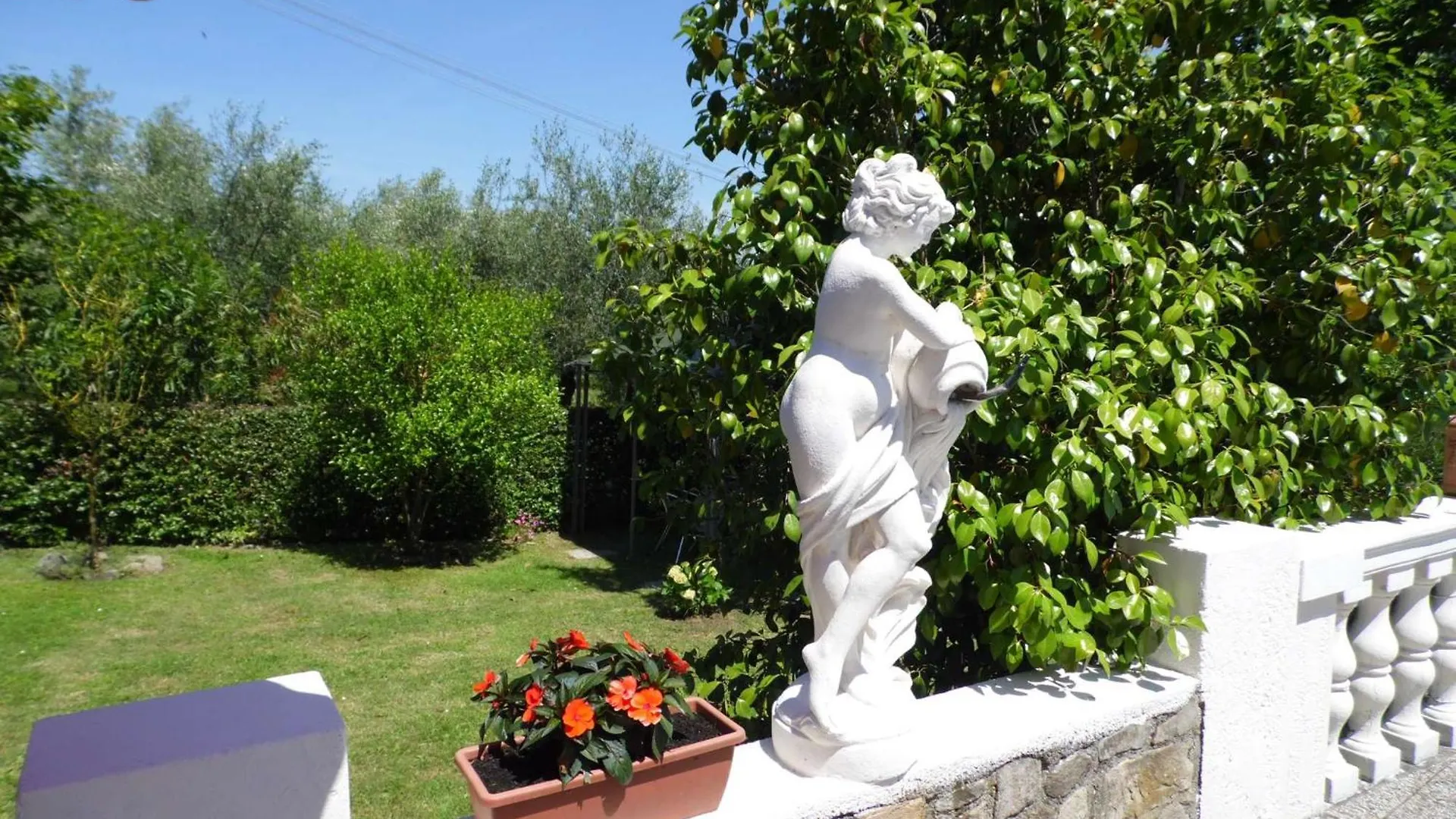 Villa Sina Vorno 0*,